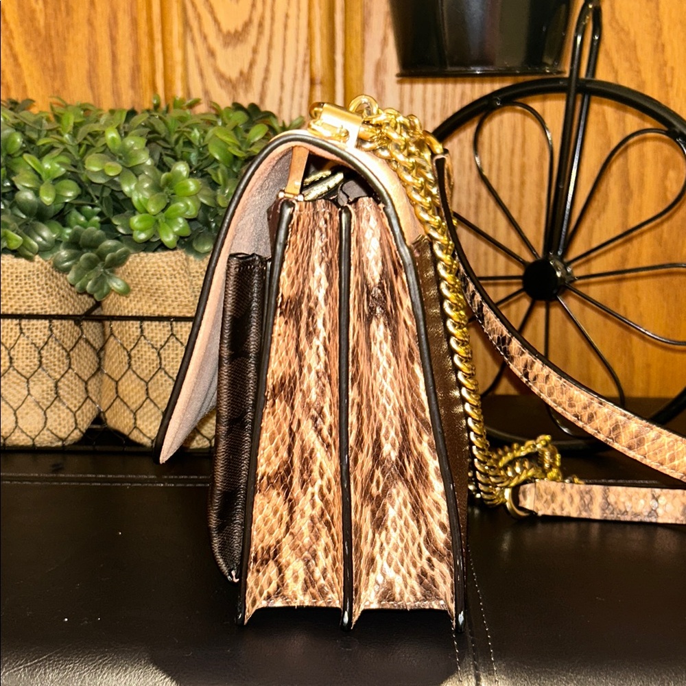Coach Light Pink and Dark Brown Crossbody Bag - Picture 4 of 16